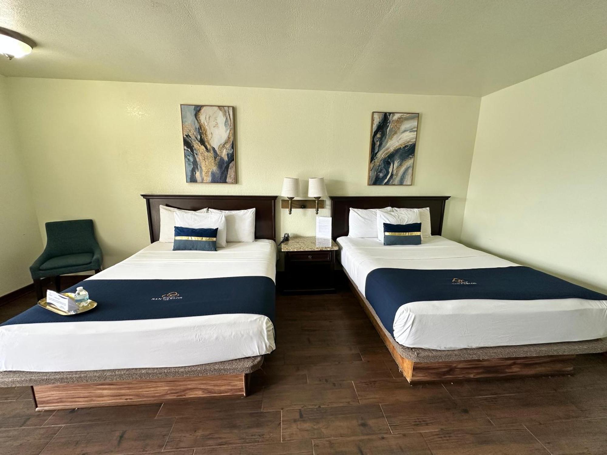 Hotel Quinta San Carlos Inn Manuel Valdez Екстериор снимка